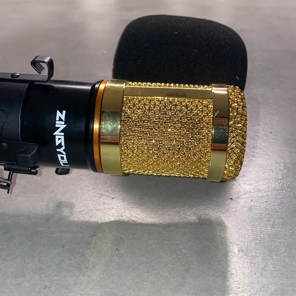 Zingyou microphone and stand - Picture 4 of 5